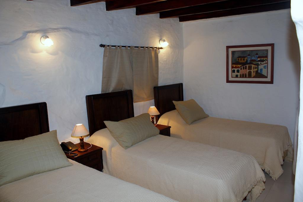 Hotel Paseo Del Arte Asunción Camera foto